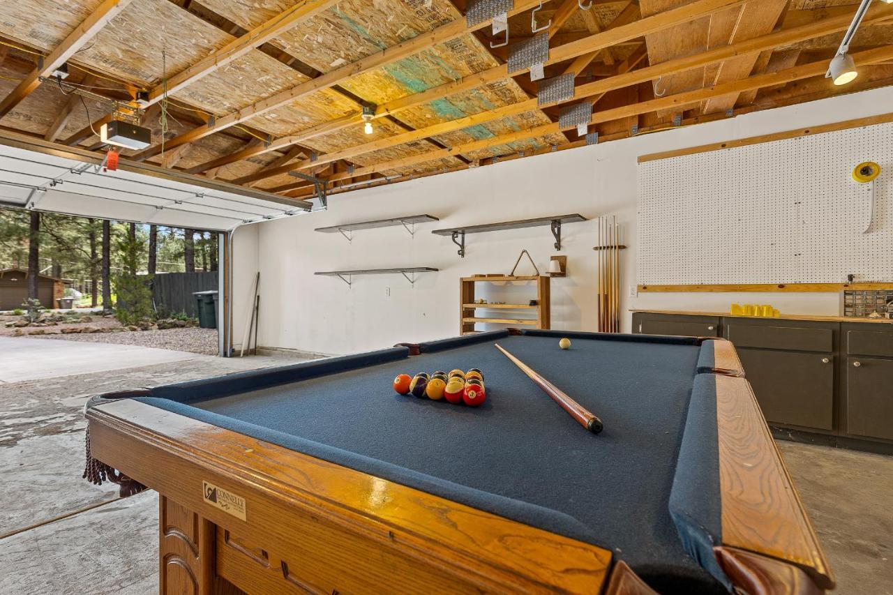 Captivating Continental Country Club Retreat With 4 Bdr And Spacious Deck! Flagstaff Bagian luar foto