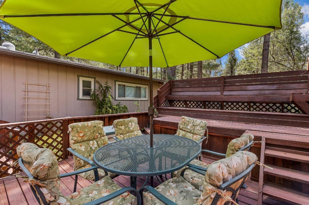 Captivating Continental Country Club Retreat With 4 Bdr And Spacious Deck! Flagstaff Bagian luar foto